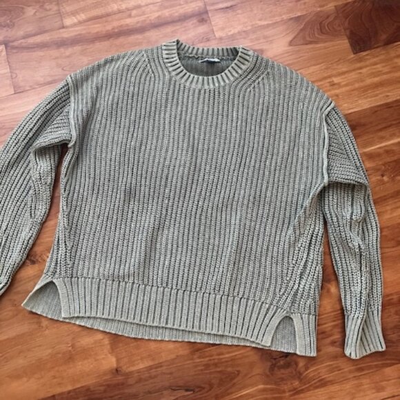 AE acid wash long weekend sweater - Picture 2 of 3